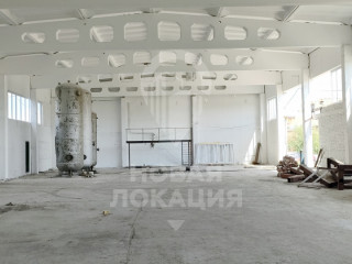 Фотография Аренда склада, 2300 м² , Красноярский тракт 155  №2