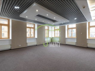 Фотография Аренда магазина, 646 м² , Невский проспект 25  №3