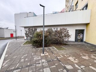 Фотография Аренда магазина, 602 м² , Трамвайный пер 2/4  №14